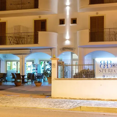 Bed & Breakfast B&B Sperlonga 3*