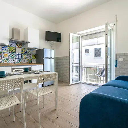 B&B Sperlonga Bed & Breakfast 3*