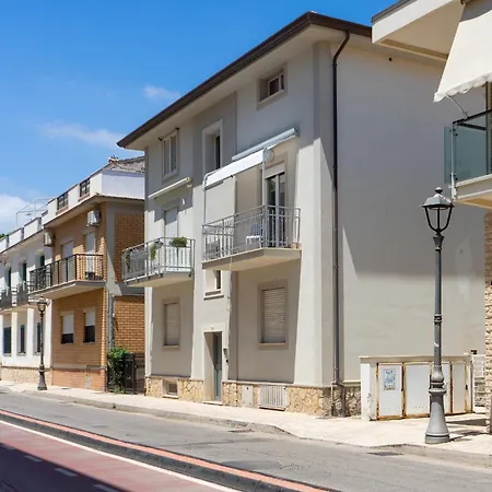 B&B Sperlonga Bed & Breakfast 3*