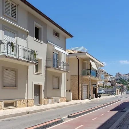 Bed & Breakfast B&B Sperlonga 3*