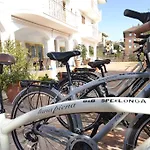 לינה וארוחת בוקר B&B Sperlonga ספרלונגה
