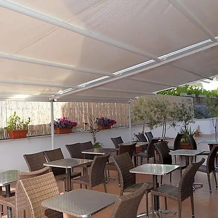 לינה וארוחת בוקר B&B Sperlonga