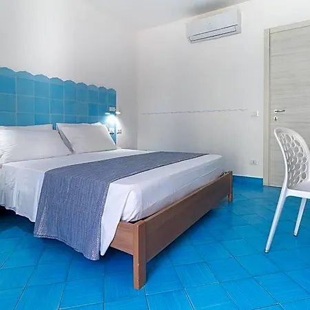 B&B Sperlonga לינה וארוחת בוקר