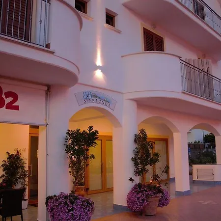 B&B Sperlonga Panzió