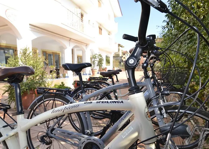 斯佩隆住宿加早餐旅馆 住宿加早餐酒店 4*